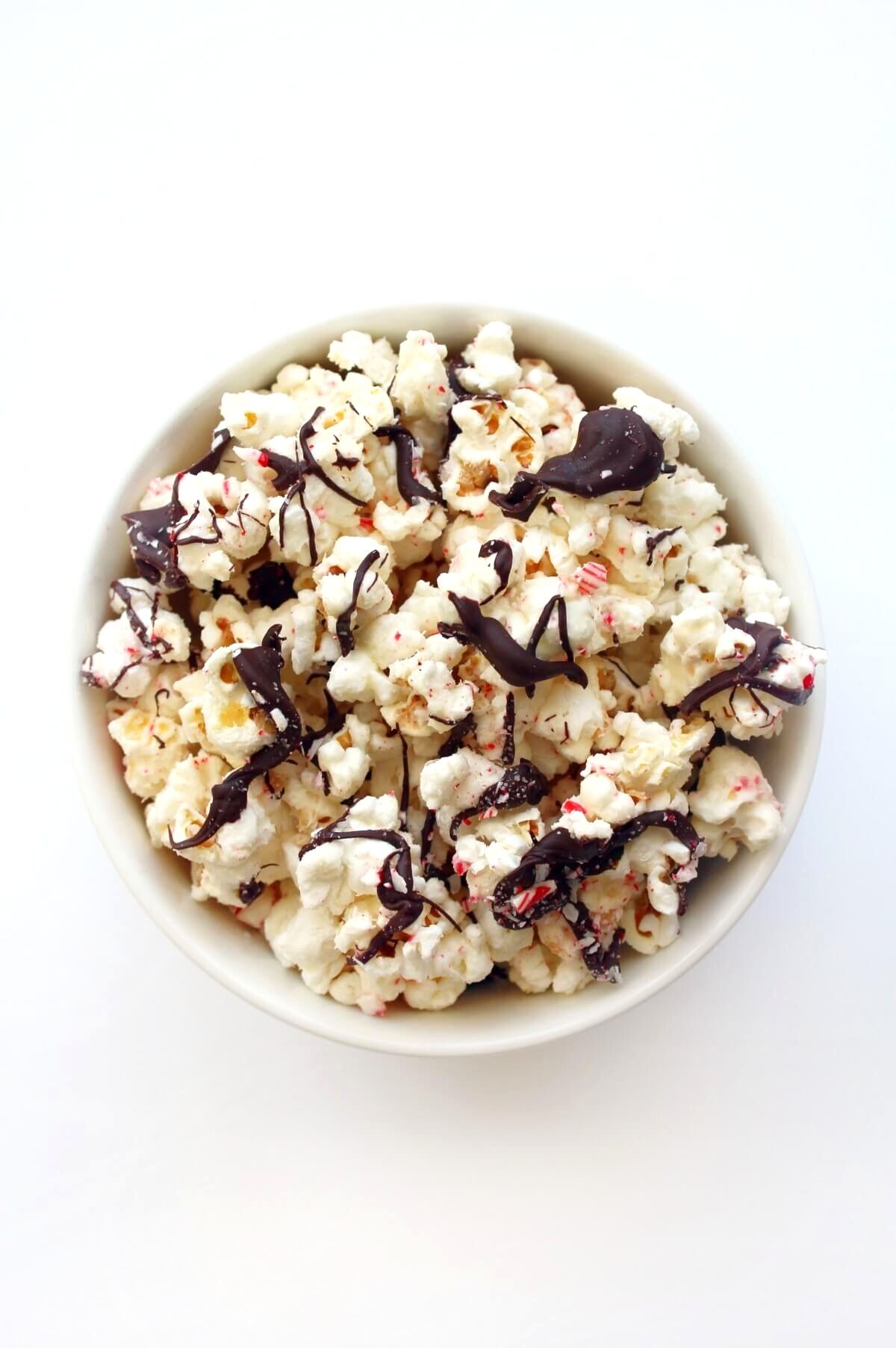 Healthy & Customizable: Vegan Gluten-Free Peppermint Popcorn